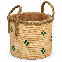 Trellis Bliss 7" Sabai Grass Ornamental Planter